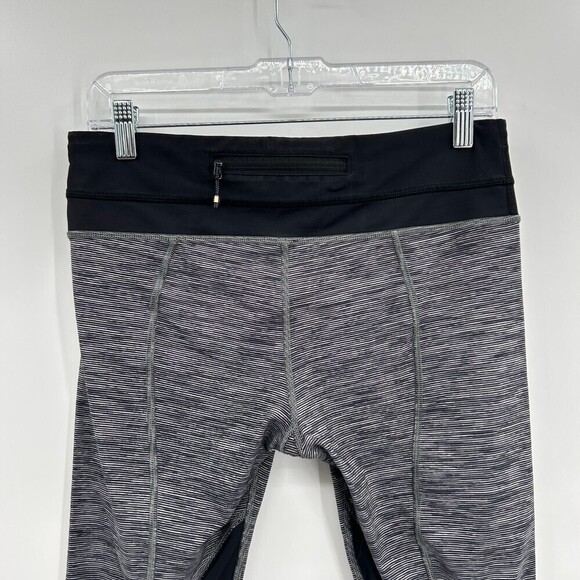LULULEMON X Soul Cycle SF Heather Gray Black Cropped Workout Leggings Size 8 - Picture 5 of 7